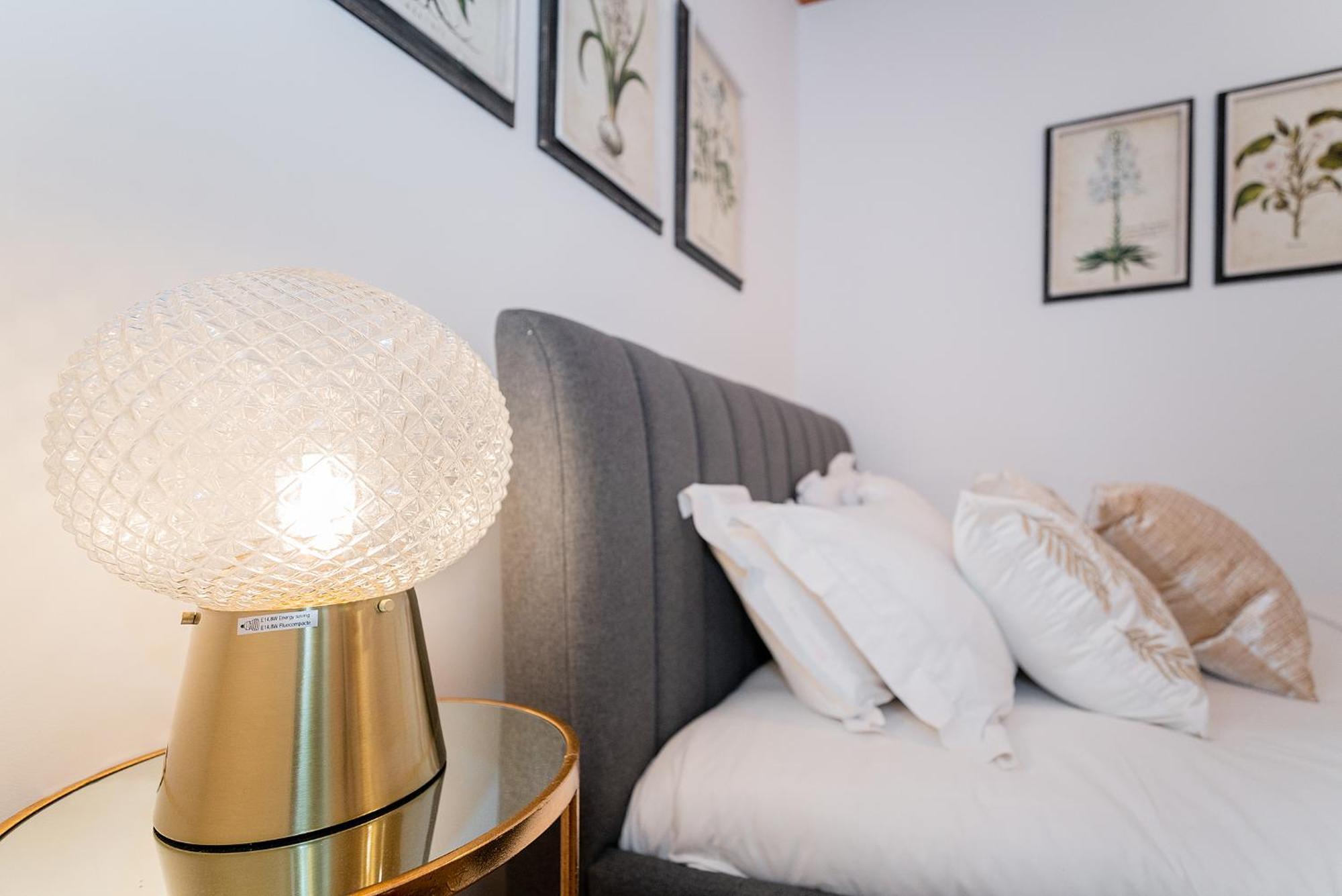 River View 1Bdr Apt In Alfama Close To Tram Lissabon Exterior foto